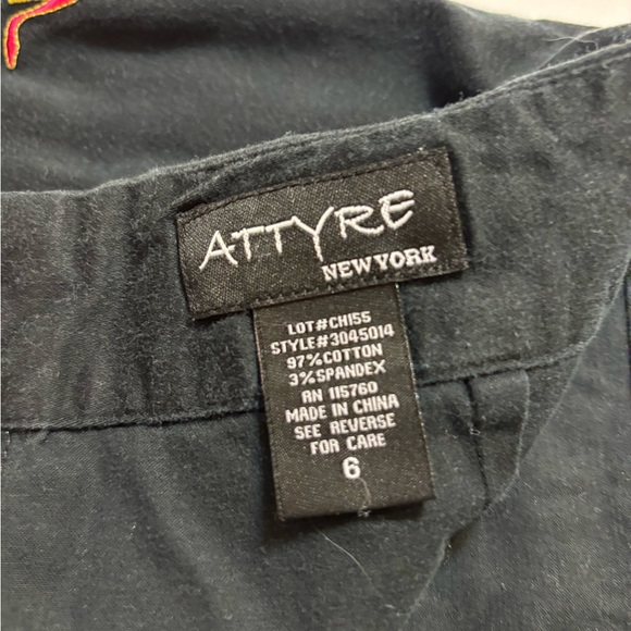 Black Mini Skirt/Skort by Attyre New York Size 6 High Heels - Picture 4 of 10